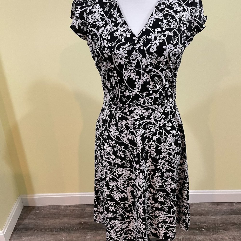 Ann Taylor Loft Black and White Floral Dress